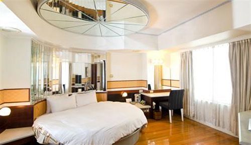 Fudi Hotel Ταϊχούνγκ Εξωτερικό φωτογραφία